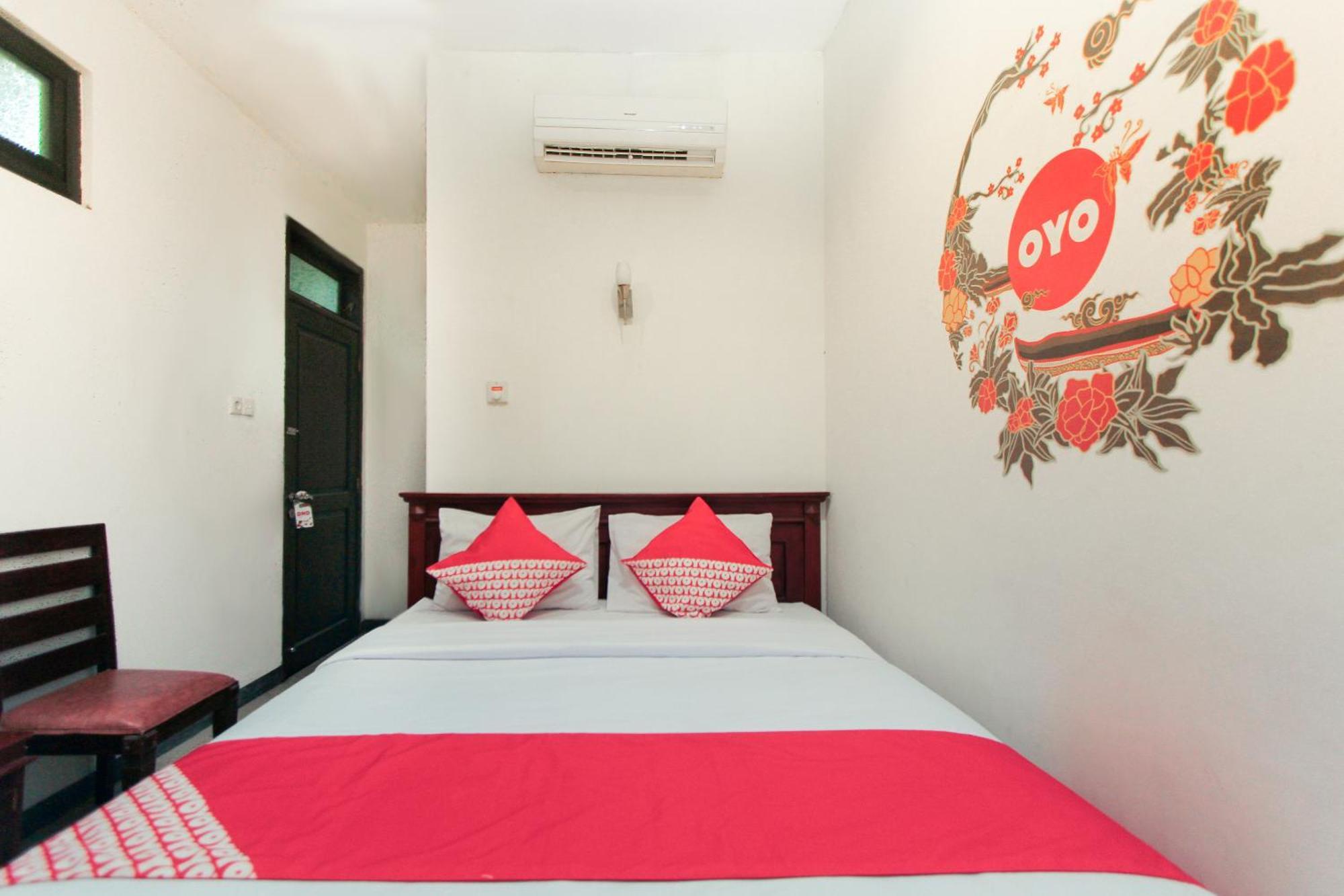 Hotel O Genteng Near Genteng Market Formerly Uno Hotel Surabaya Exterior foto